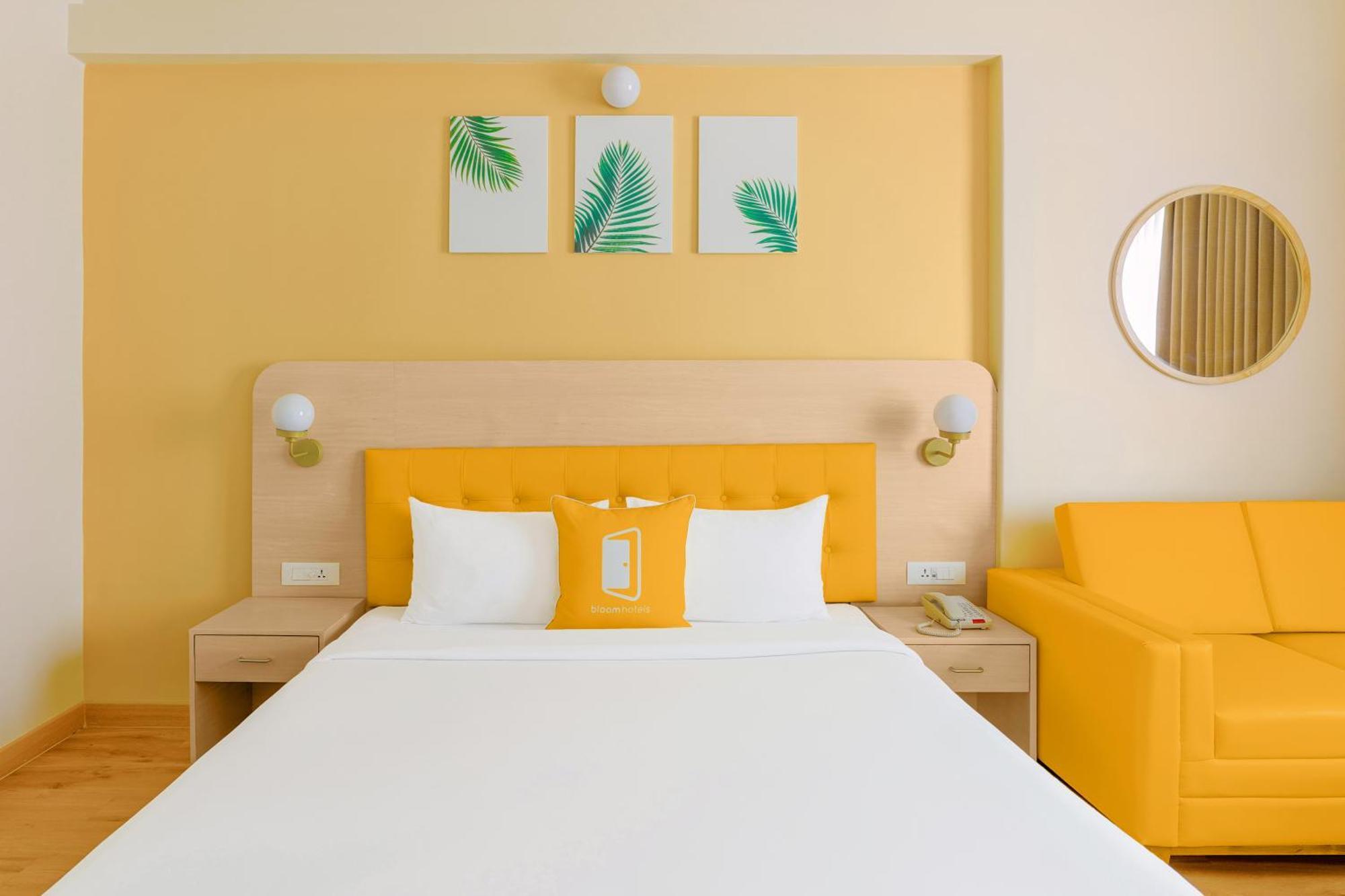 Bloom Hotel Katra ภายนอก รูปภาพ